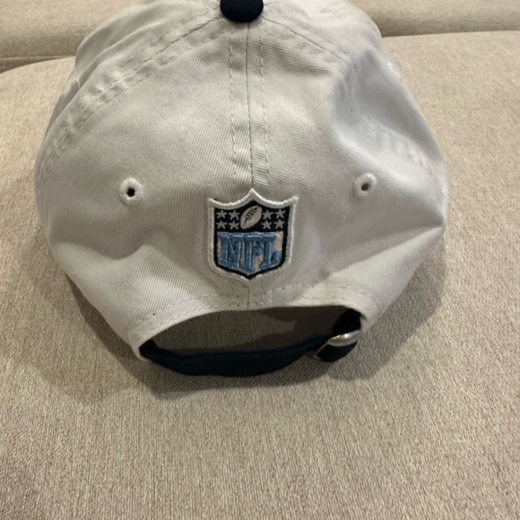 New era hat - Picture 3 of 8